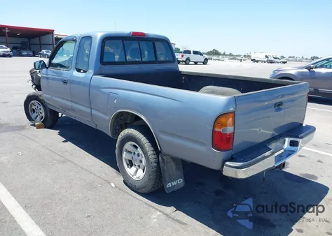 1998 Toyota Tacoma Base V6 z USA, uszkodzony, nr VIN 4TAWN72N7WZ176525